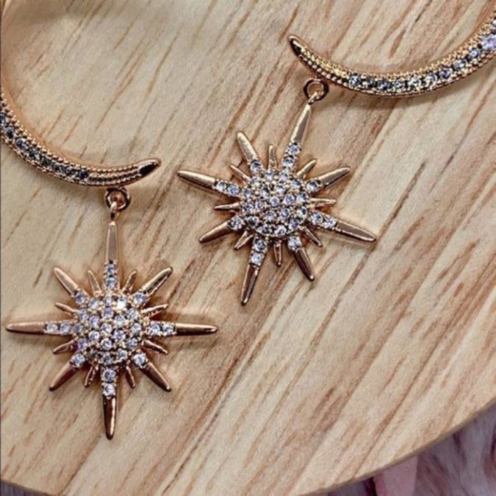 🥂Host Pick🥂Gold Filled Crescent Moon Star …